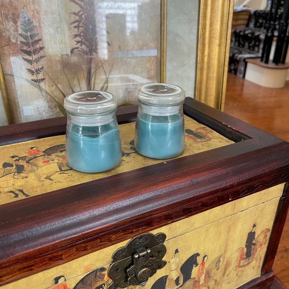 New 2 Pack Votive Candles -Balsam Fir
NEW